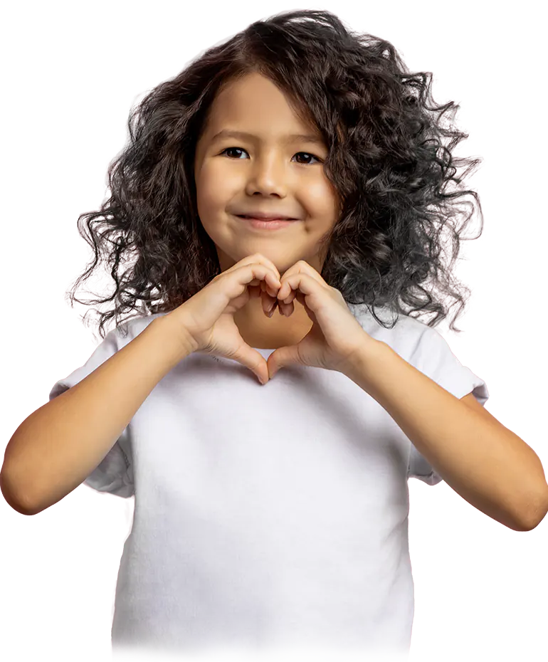 kindergarten_kind_start Kind zeigt Herz